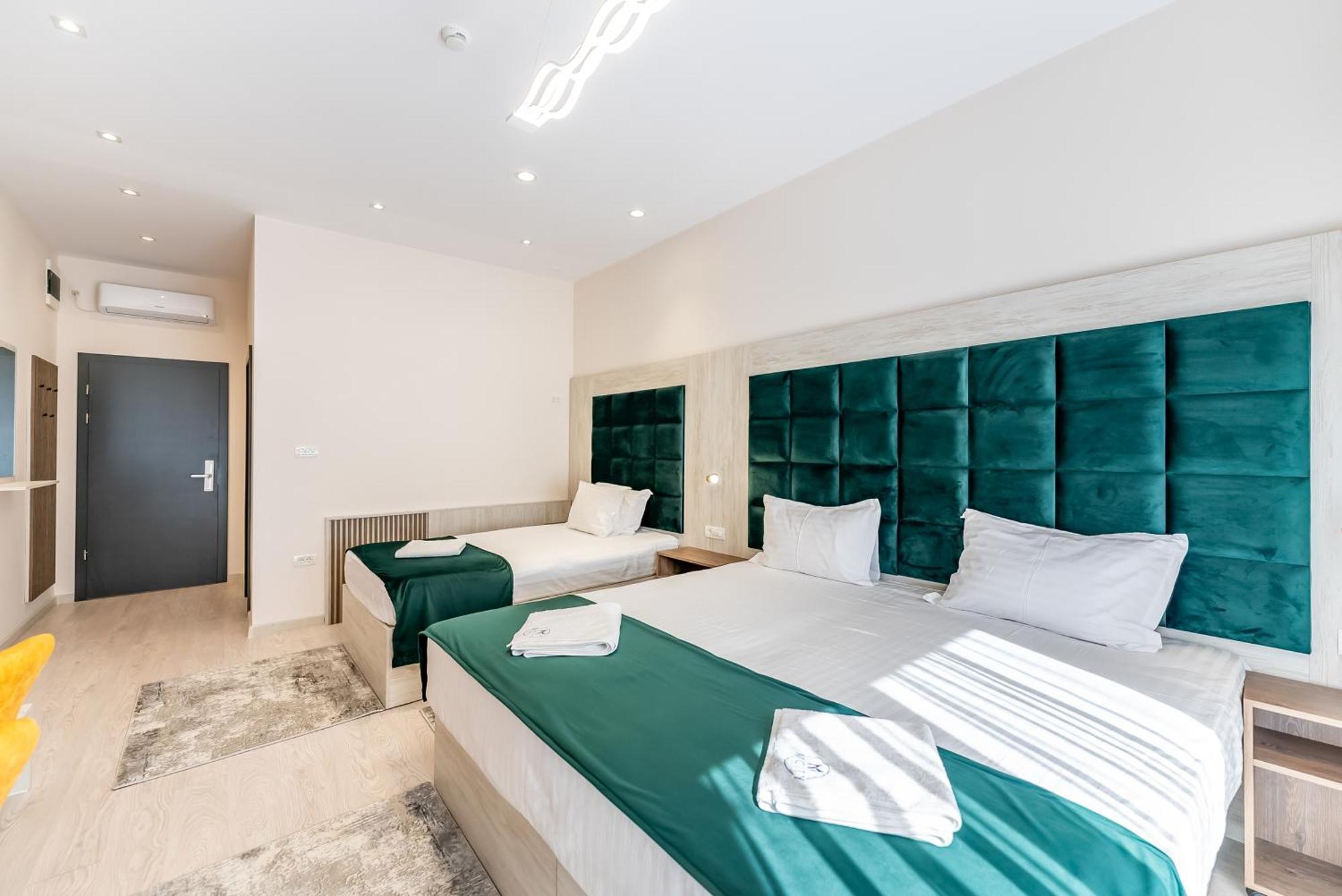 M City Aparthotel Arad Pokoj fotografie