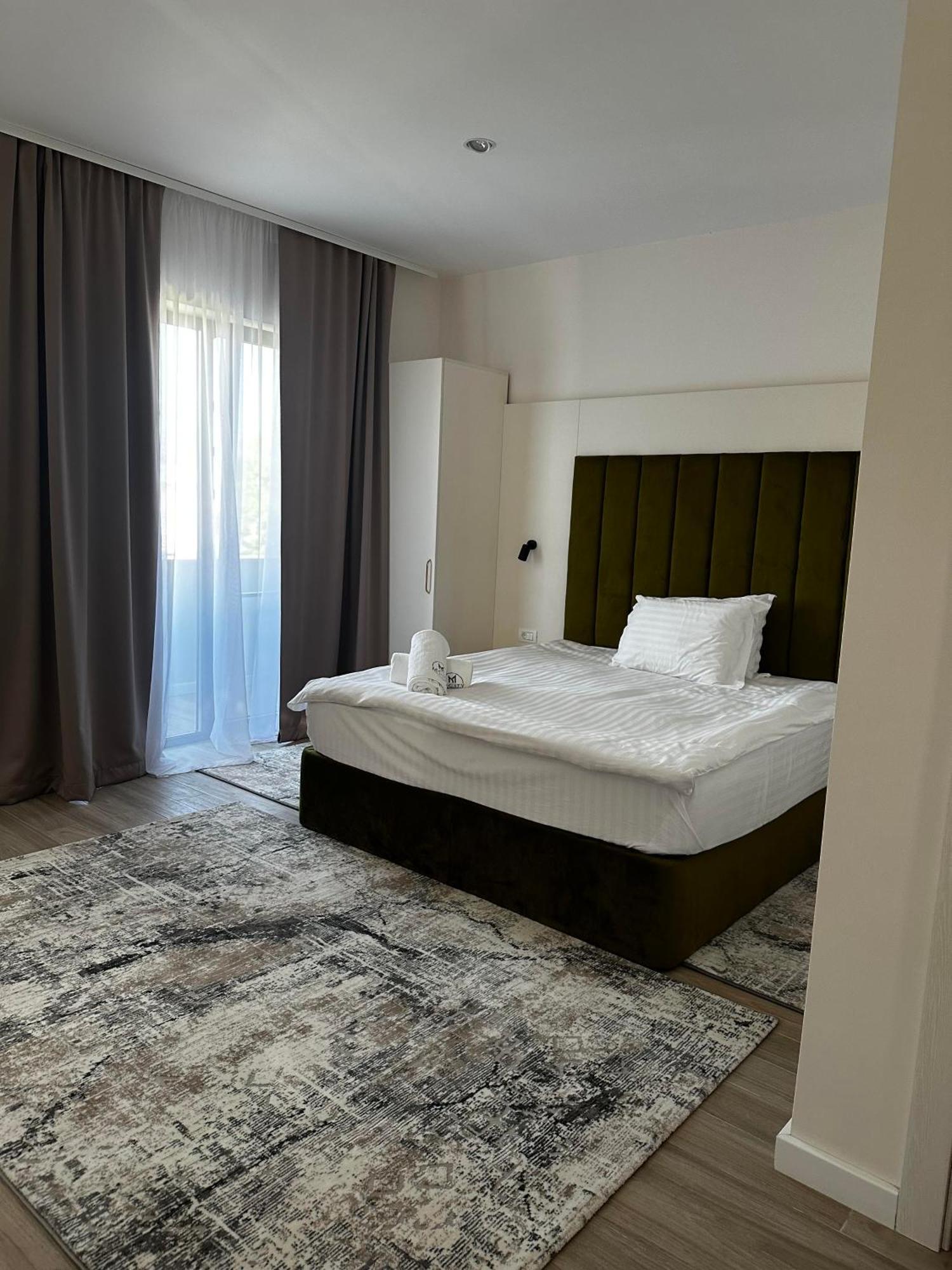 M City Aparthotel Arad Exteriér fotografie